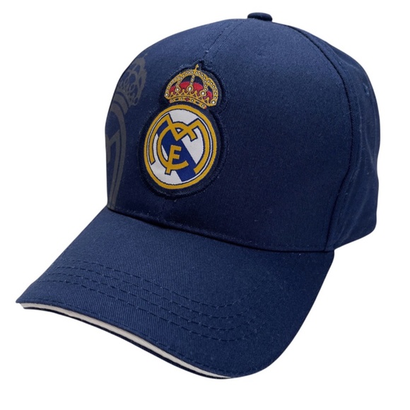 Real Madrid Football Club Crest Cap - Picture 1 of 14
